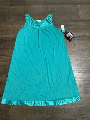 VANITY FAIR Vintage woman’sColoratura Slip On Short Night gown NWT Size S - Image 1 of 4
