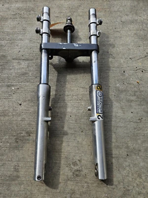 98-05 Yamaha V Star 650 XVS650 Horquillas Delanteras Amortiguadores Tubos Suspensión Soporte Árbol Foto 1 de 4