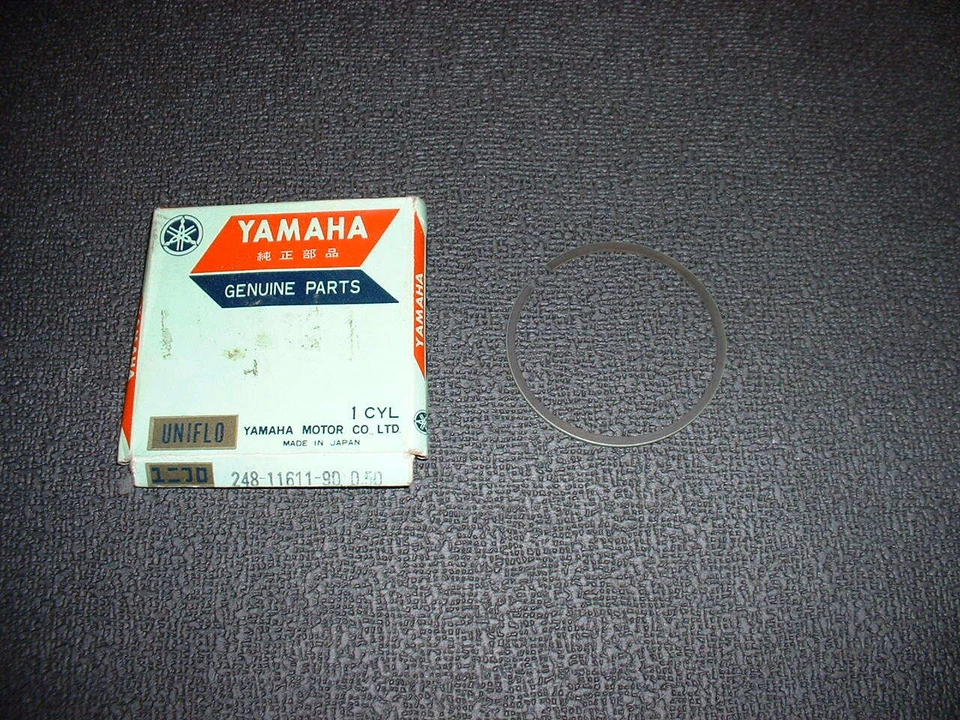 Anillo de pistón Yamaha AT1M NUEVO DE STOCK, 248-11611-90, segundo gran tamaño Foto 1 de 1
