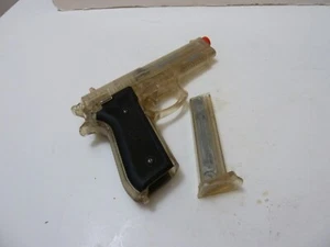 Pietro Beretta Mod. 92FS-Cal. 9 Parabellum Clear BB Gun works - Picture 1 of 4