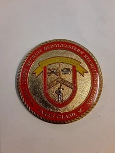 MEDALLÓN DEPÓSITO RECLUTA CUERPO DE MARINES DE ESTADOS UNIDOS PRESENTADO POR EL COMANDANTE GENERAL - Imagen 1 de 2