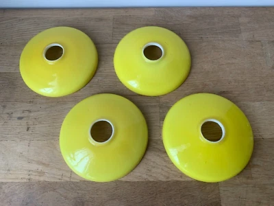 4 anciennes bobèches rondes en opaline jaune - Photo 1/4