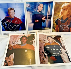 Star Trek Voyager Cast Signed Lot Of 5 Photos Personalized to Mike - Picture 1 of 10