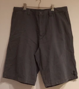 Mens Shorts "Billabong" size 38" grey, 100% cotton. - Picture 1 of 7