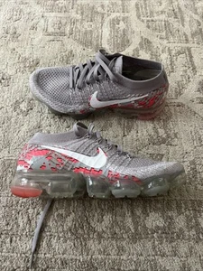 Nike Air VaporMax Flyknit Women’s Size 7.5 Grey Pink Camo Digi AH8448-001 Shoes - Picture 1 of 10