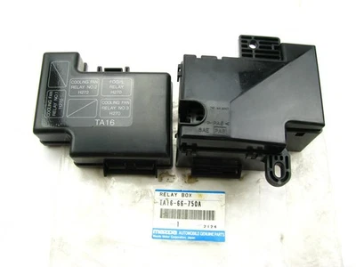 NUEVO - OEM GENUINO Caja de fusibles Relé Caja Soporte 1995-02 Mazda Millenia TA1666750A Foto 1 de 4