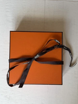 Hermes H Belt Buckle with Reversible Leather Strap 32mm - Image 1 of 4