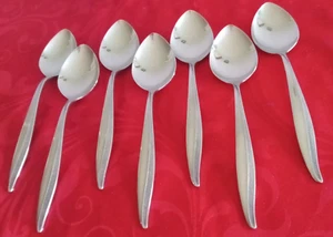 Oneida Deluxe 18/8 stainless Textura lot of 7 soup spoons 6 7/8" NM polished - Picture 1 of 5