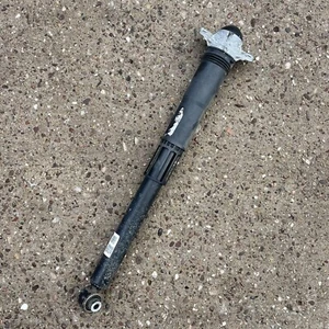 2019 SEAT TARRACO 2.0 TDI REAR SHOCK ABSORBER PASSENGER SIDE N/S 5QN513049BA - Picture 1 of 3