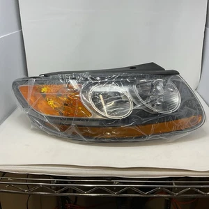 Headlight Assembly Headlamp 2007-2012 Hyundai Santa Fe 6 Pin Halogen Passenger - Picture 1 of 2