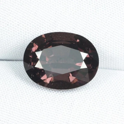 5.76 ct DAZZLING RARE HUGE NATURAL COLOR CHANGE GARNET GEMS OVAL C Vdo 3538 JB - Image 1 of 3