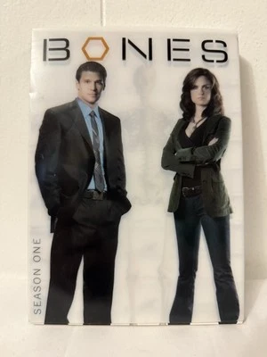 Bones : Complete First 1st Season , Pre-Owned DVD - Image 1 of 4