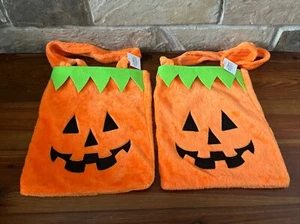 (2) Kleiner orangefarbener Kürbis lächelnd Trick or Treat Kostüm Tasche flauschig mit Henkel - Bild 1 von 12