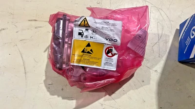 BMW 1 Series 3 Series 7 Butterfly Case - Image 1 of 3