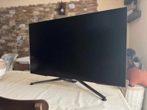 ASUS ROG Swift OLED PG42UQ 41.5” 4K UHD HDR 138Hz HDMI 2.1 Monitor - Black - Photo 1/11