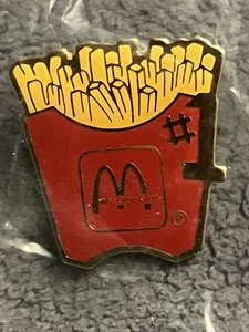 Vintage McDonalds Pommes Frites Anstecknadel Hutnadel Fast Food #1 Mitarbeiter Pommes Pin - Bild 1 von 3