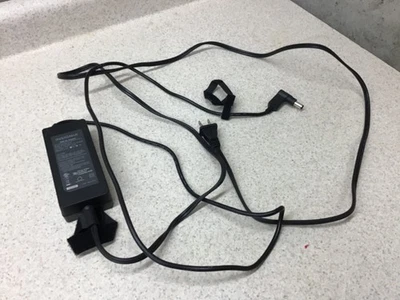 Genuine Insignia 90W AC Power Adapter NS-PWLC591 - 19V 4.74A Tested Works - Image 1 of 4