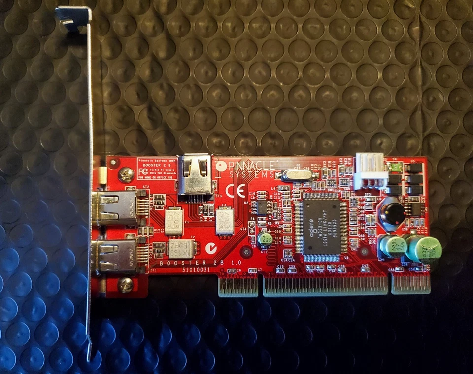 Tarjeta adaptadora PCI Firewire de 3 puertos (2+1) Pinnacle Systems Booster 2B (51010031) Foto 1 de 1
