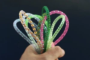 7 pcs assorted Colors 5mm Mylar Tinsel Mesh Tube 1m Length Fly Tying Tubes - Bild 1 von 3