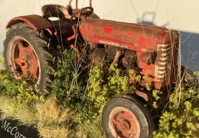 Weathered  Barn Find IH McCormick F-270 Tractor 1964 Universal Hobbies 1/43 - Image 1 of 4