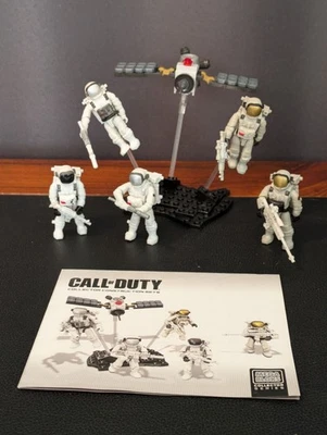 Mega Bloks Call of Duty Icarus Troopers 06885 with Instructions  - Image 1 of 4