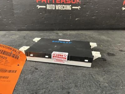 Dodge Ram 1500 2016 cabina interior relé de fusibles caja de conexiones identificación 68245054AD Foto 1 de 4