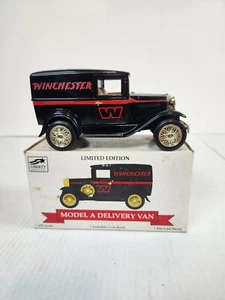 Model A Delivery Van Winchester Die Cast Metal Bank Maßstab 1:25 Liberty Classics - Bild 1 von 16
