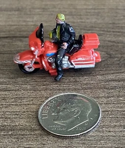 Micro Machines Harley Davidson Red Electraglide With Rider - Picture 1 of 5
