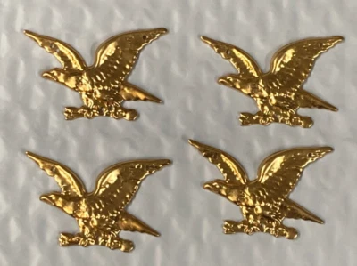(4) Acentos de adorno de muebles de águila voladora de latón vintage de 2" x 1,5" Foto 1 de 2