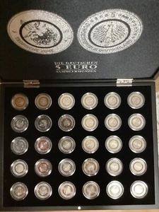 Sammlung 5 Euro Münzen mit Polymerring 2016-2021 mit 6Armbanduhren! - Bild 1 von 2