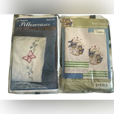 Juego de 1 funda de almohada mariposa y 1 toalla bordada estampada Foto 1 de 4