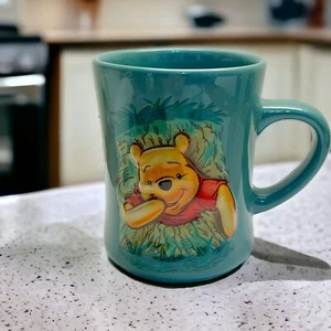Disney Winnie Puuh grün 3D Kaffeebecher "Stuck in Rabbits House" groß 16 Unzen - Bild 1 von 3