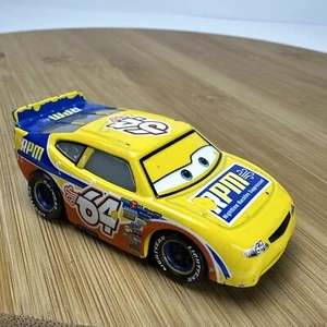 Pneumatici in gomma per auto da corsa Disney Pixar Cars pressofusi Mattel RPM #64 giallo blu - Foto 1 di 6