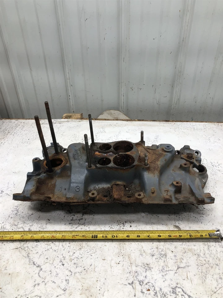 Colector de admisión motor barco marino Yamaha Sterndrive 5,7 L 350 V8 GM Foto 1 de 4