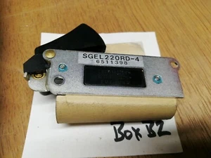 Makita 651139-8 Switch - Picture 1 of 3