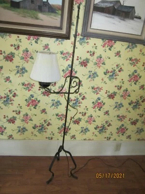 Antique Floor Lamp in Black Wrought Iron - Image 1 of 4