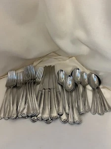 REED & BARTON Union Hall 18/10 Edelstahl Besteck Set - 42 Teile - Bild 1 von 7