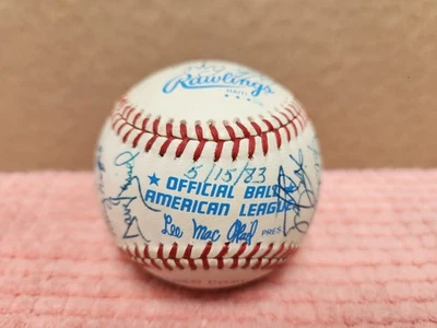 VTG 1983 Blue Jays TEAM AUTOGRAPHED BALL ROALB w/ 26 Signatures "DiMag" ESTATE - Image 1 of 4