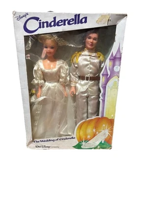 Juego de Muñecas Coleccionistas Vintage Disney La Boda de Cenicienta - Binkin - Años 80 Foto 1 de 4