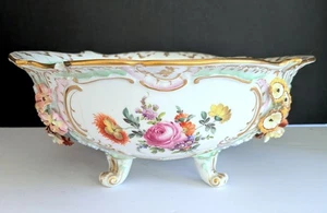 Fabelhafte antike Dresdner Carl Thieme Schale mit Fuß appliziert Blumen Mittelschale - Bild 1 von 17