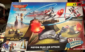 NUEVO Mattel 2014 Disney Planes Piston Peak Air Attack Track Set - Imagen 1 de 3