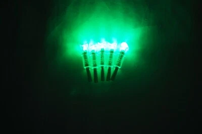 6PK Automatically Bow String Activated Lighted Crossbow Arrow Nocks 5 Colors - Image 1 of 4