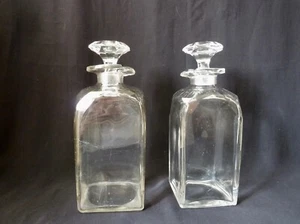 2 (pair) ANTIQUE CELL CUT DECANTERS WITH POURING LIP, PROBABLY BY BACCARAT h21,8 - Picture 1 of 12