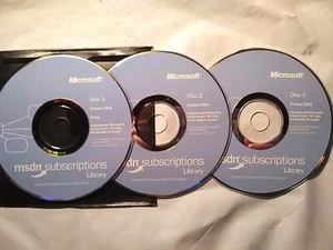 Microsoft Developer Network (MSDN) Subscriptions Library - October 2004 - Afbeelding 1 van 1