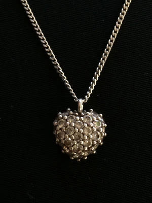 Pendente a forma di cuore con ziconi e catenina P73 - Immagine 1 di 4