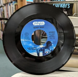 Quiet Riot Cum On Feel The Noize / Run For Cover VG+ 45 RPM 1983 - Picture 1 of 5