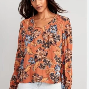 Old Navy Crinkled Smocked Poet Swing Bluse Blumen Bauern Boho Neu Gr. Medium - Bild 1 von 10