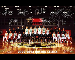 2022-23 BOSTON CELTICS 8X10 FOTO DE EQUIPO TATUM MARRÓN INTELIGENTE HORFORD - Imagen 1 de 1