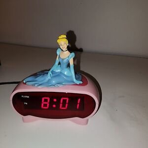 Disney Princess Cinderella Digital Alarm Clock Pink Model DC94530. Tested works