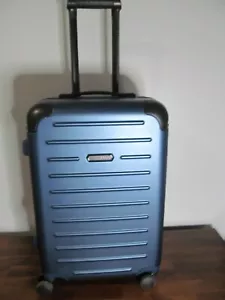 Solgaard Luggage Matellic Blue Carry On Spinner-TSA Combo Locking-Closet-USB-NWT - Picture 1 of 22